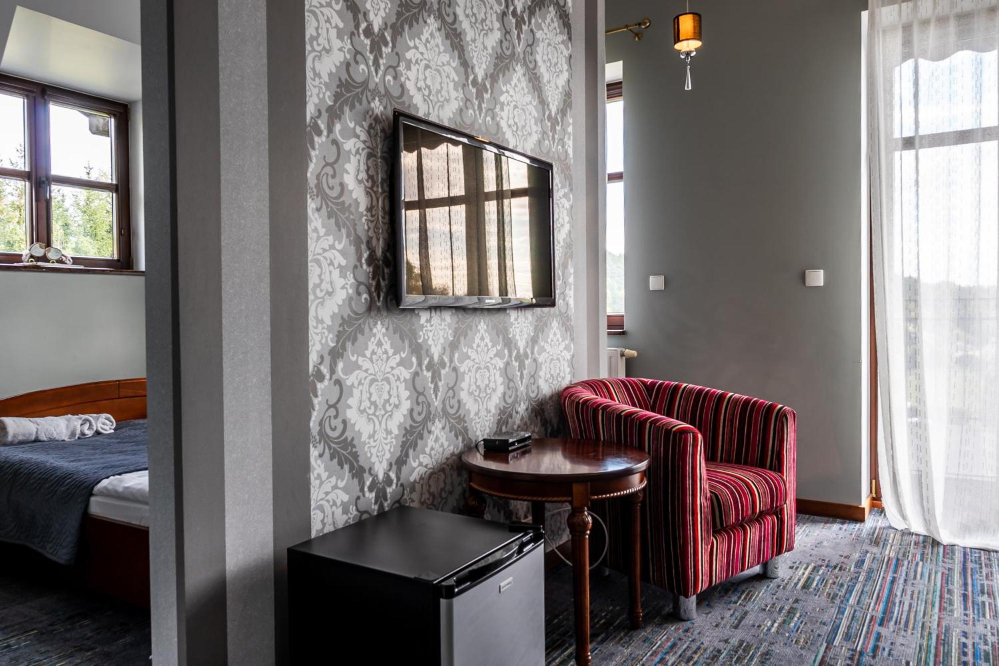 Biala Koszula Hotell Tleń Eksteriør bilde