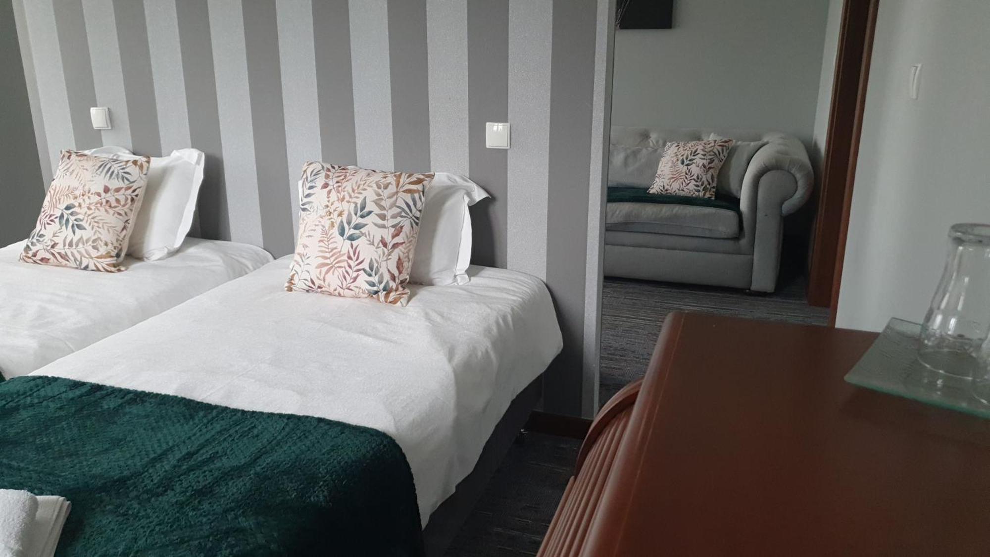 Biala Koszula Hotell Tleń Eksteriør bilde